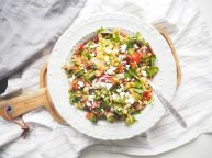 Kichererbsensalat mit getrockneten Tomaten und Feta
